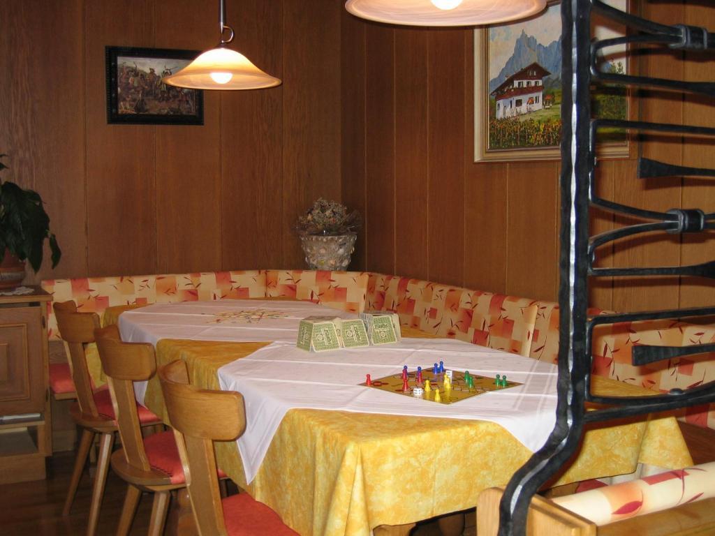 Hotel Viktoria 카스텔로토 외부 사진